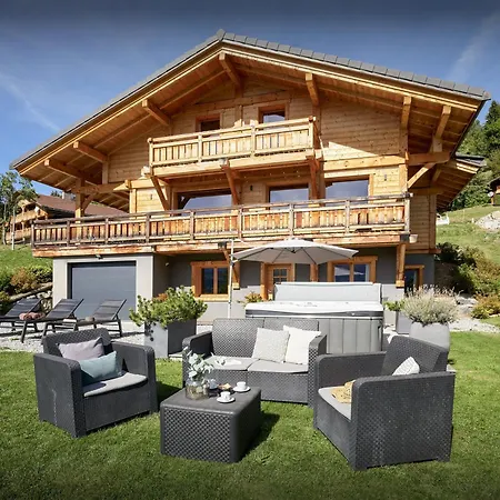 Marinaka - Ovo Network Chalet