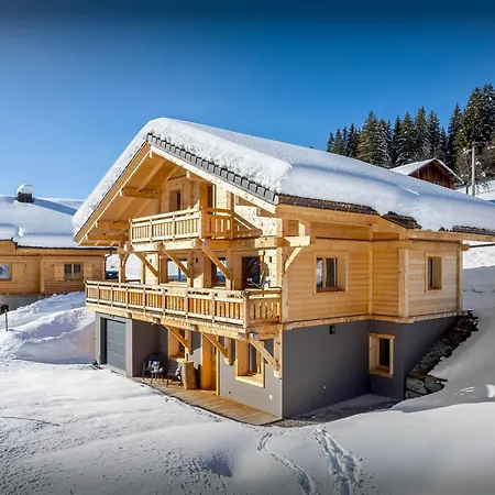Marinaka - Ovo Network Chalet